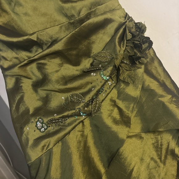 Mason Green Strapless Ruched Gown for Prom size S/M - Picture 4 of 9